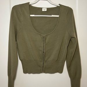 Abercrombie & Fitch sweater